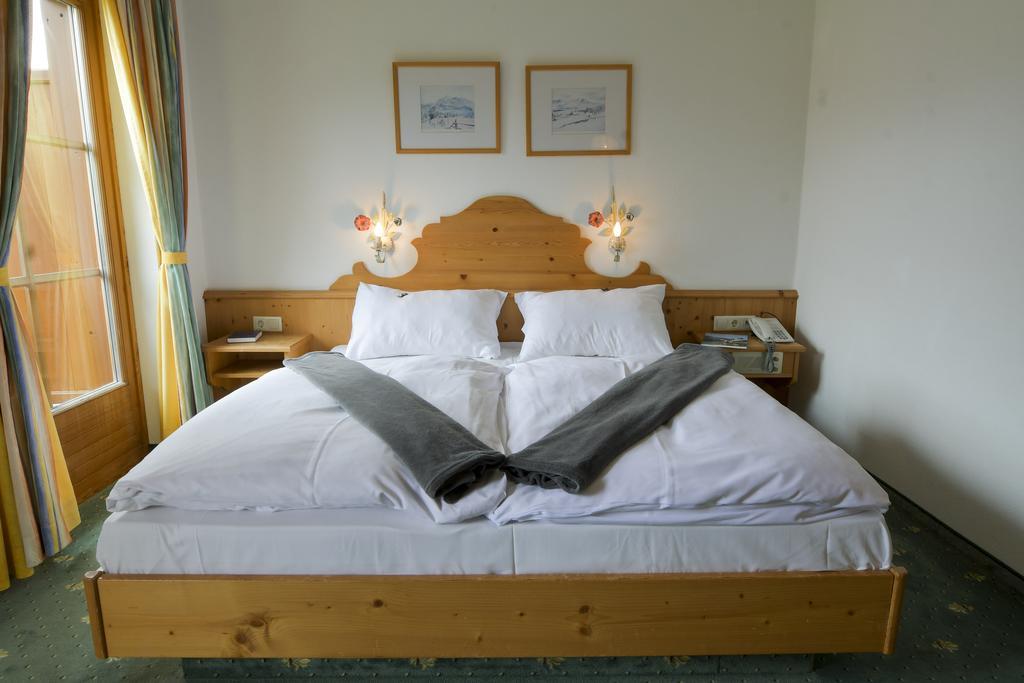 Gutshof Wolfgangsee Resort & Event Hotel Strobl Exterior foto