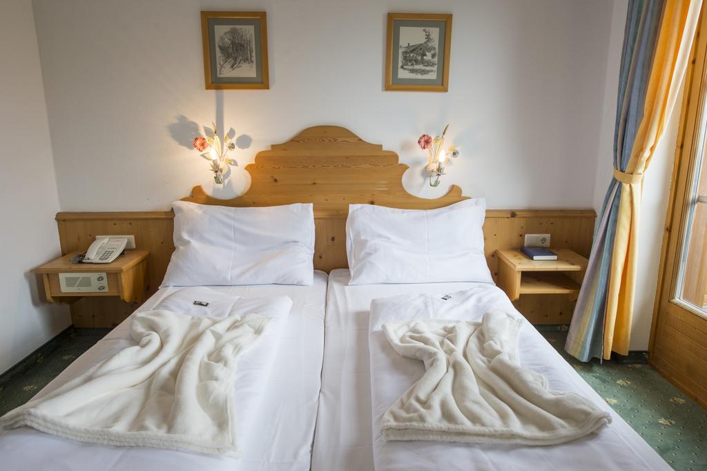 Gutshof Wolfgangsee Resort & Event Hotel Strobl Exterior foto